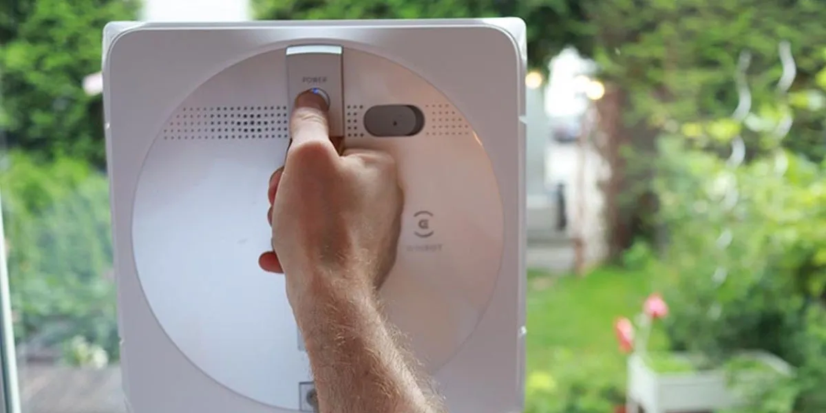 I vantaggi della pulizia delle finestre con WINBOT W1 PRO rispetto al metodo tradizionale: 7 motivi per scegliere un robot lavavetri