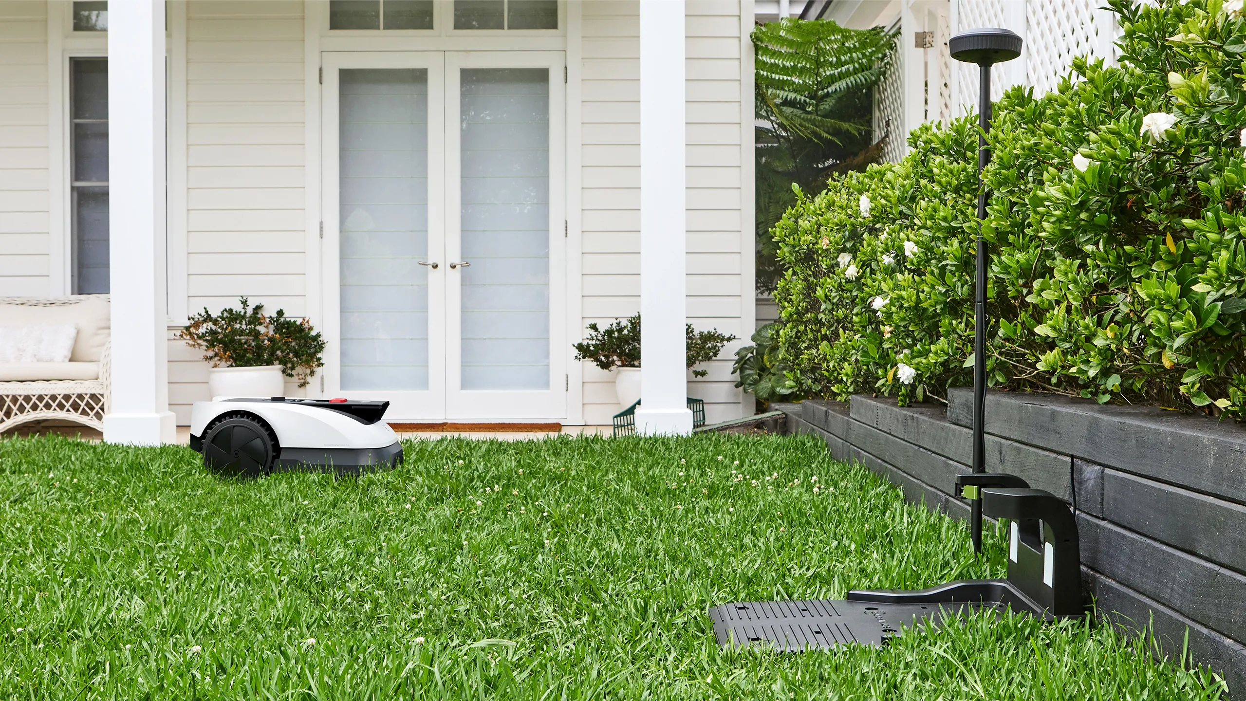 Quicker Start with Minimal Effort, Hands-Free Journey to Mowing Quicker Start with Minimal Effort, Hands-Free Journey to Mowing